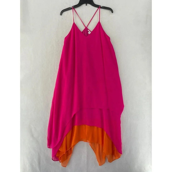 Bar III Dress Women's Sz M Pink Bon Bon Trapeze & Swing V-Neck Handkerchief Hem - Picture 1 of 12